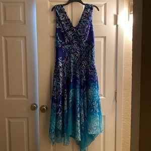 Beautiful Blue Flowy Summer Dress . Sz 18.  No Snags or Rips Great Condition
